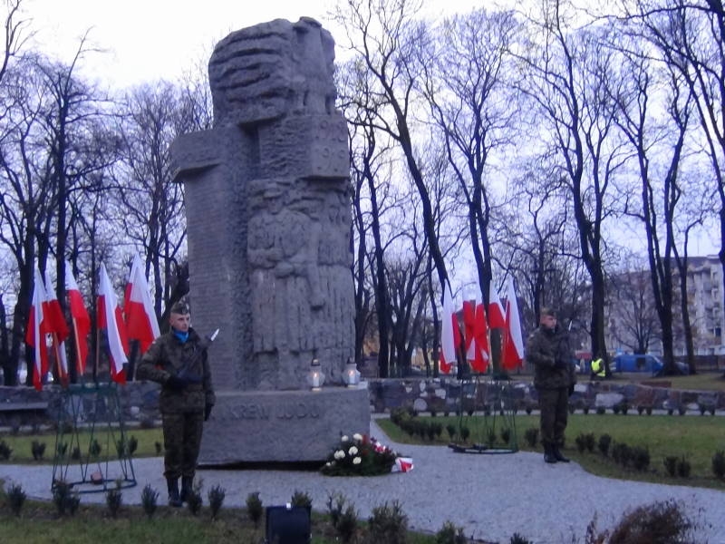 W Inowrocławiu kwestowali na rzecz pamięci Powstańców Wielkopolskich