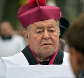 Biskup Wojtuś w ciężkim stanie. Przed tygodniem udzielał sakramentu bierzmowania w Gniewkowie