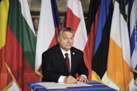 Węgry: Orban świętuje, lider Jobbiku składa dymisję
