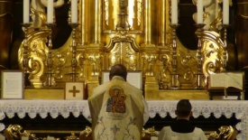 Msza trydencka przed kopią obrazu Matki Boskiej Częstochowskiej [wideo]