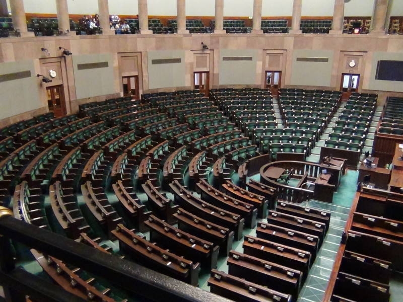 Według PKW okręg toruński powinien stracić jednego posła. Decyzje musiałby podjąć Sejm