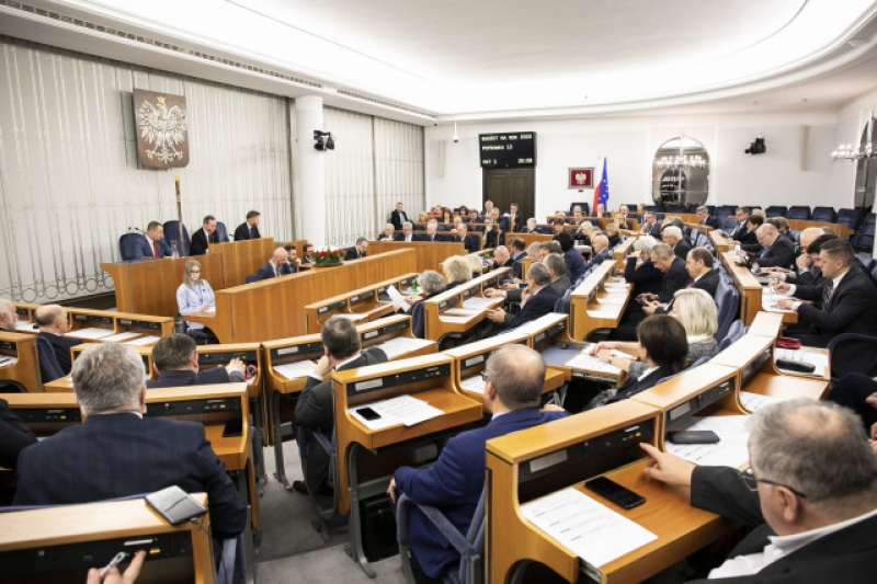 Senat uchwalił 30 mln zł na budowę S-10 i 20 mln na rekultywacje terenów pozachemowskich