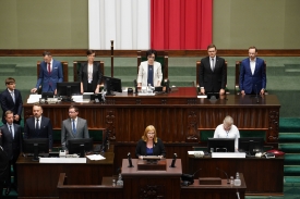 Sejm apeluje do samorządów o zacieśnianie współpracy z ukraińskimi samorządami