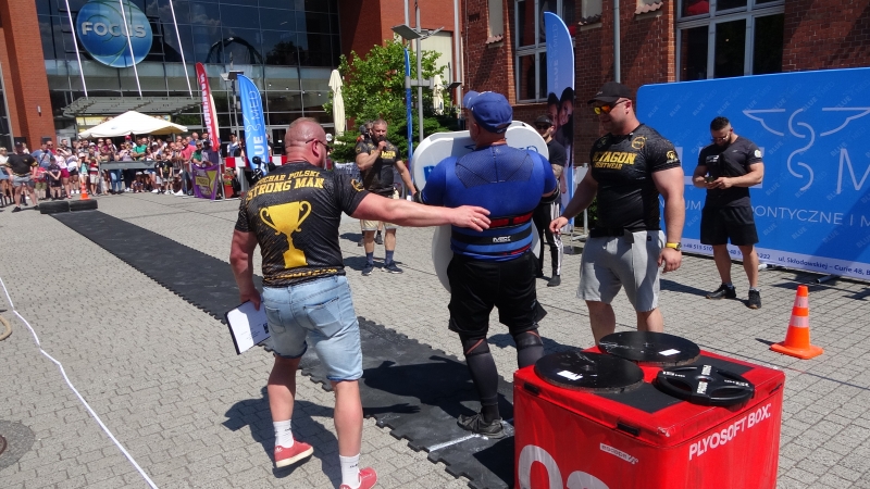 Najsilniejszym strongmanem w Bydgoszczy okazał się policjant