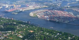 Polskie porty z coraz lepszymi wynikami, ale Hamburg nadal atrakcyjny dla wielu polskich firm