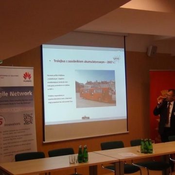 79dd842ddcab073f72b86c99ae50af76 Rozpoczęły się dwa ważne fora dla branży transportowej