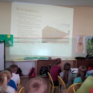 2a0e4d0a8936a4026779deec65290520 Strażnicy miejscy mówili o bezpieczeństwie przed ostatnim dzwonkiem