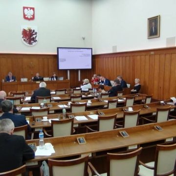 Dokument uchwalony przez sejmik ministerstwo traktuje jako dowód, że Bydgoszcz nie zalicza się do największych metropolii