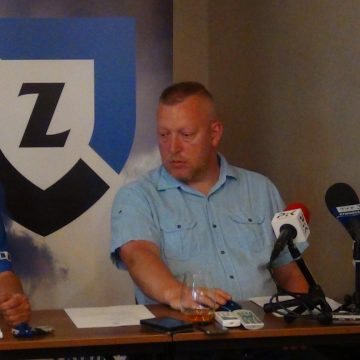 Zdaniem Stowarzyszenia Piłkarskiego problemy podnoszone przez CWZS nie istnieją