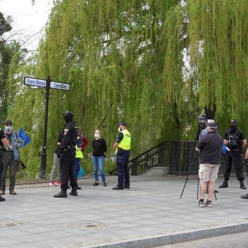 Marszałek domaga się wyjaśnień od wojewody z powodu działań Policji