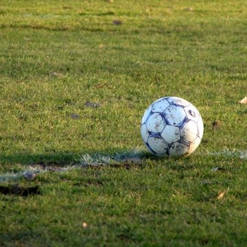 Kujawianka i Legia Chełmża mocno mieszają w lidze (po 8 kolejkach IV ligi)