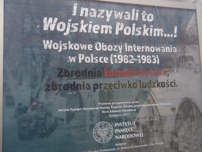 Zagrażali reżimowi, więc trafili do ,,niby” wojska.