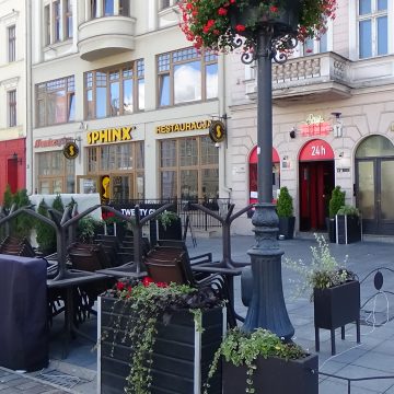 Sezon na ogródki gastronomiczne dobiega końca