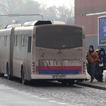 Problem brudnych autobusów po raz kolejny