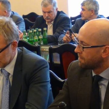 Latos: dalsze prace nad projektem ustawy o weryfikacji covidowej odbędą się we wtorek