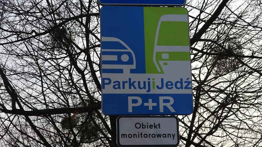 Bydgoskie Park&Ride może zafunkcjonować, ale trzeba nim objąć też kolej