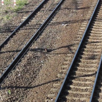 PKP PLK: Budowa linii kolejowej na lotnisko możliwa do sfinansowania tylko ze środków ,,marszałkowskich”