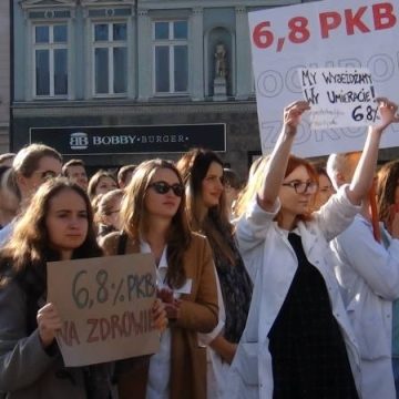 Bydgoski znany lekarz młodego pokolenia zwolniony w dość niejasnych okolicznościach