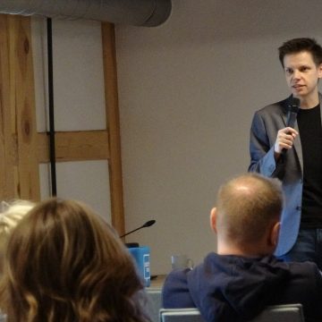 e0660e0fc08892c9c373d0789a8ab82a Ujawnianie fake newsów zdaniem doktora Napiórskiego nie wystarcza