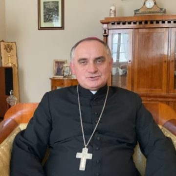 f1d506680777b9e214c460ec90515e43 Zmarła matka bydgoskiego biskupa