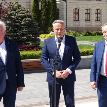 f4f3665a92bd27ca3ad717765cb161fe Samorządowcy zachęcają do udziału w warszawskim marcu 4 czerwca