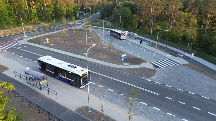 Smukalska dzisiaj przypomina drogę na miarę XXI wieku