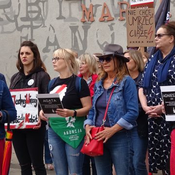 d438979134fa01a7e35ef5d35163ab3e ,,Dlaczego tak nienawidzicie kobiet?”