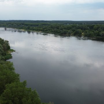 78e5404c1c35289c20cd1c41287d112e Prom mniej pływa niż pływa, a Wisła bije kolejne rekordy