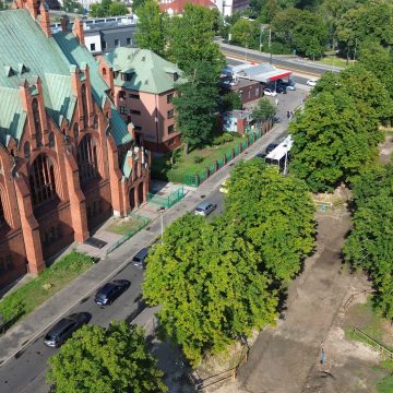 Przebudowa Placu Kościeleckich wchodzi w kolejny etap