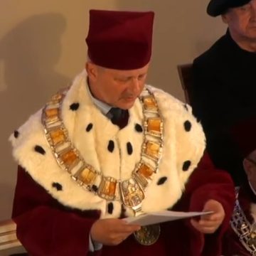 UKW oraz  Akademia Nauki Republiki Czeskiej będą razem szukać nowych metod wykrywania promieniowania