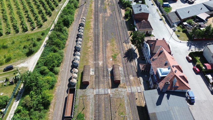 Rząd zainteresowany jest modernizacją kolei do Kcyni