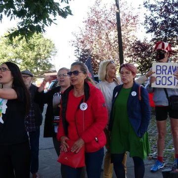 Wiceprzewodnicząca Rady Miasta i aktywistki wspierały kobietę której w ,,chamski” sposób odmówiono aborcji