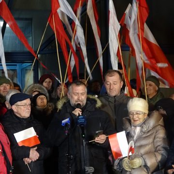 Będziemy jak będzie trzeba iść pod prąd, ale nie będzie zgody na chamstwo (komentarz)