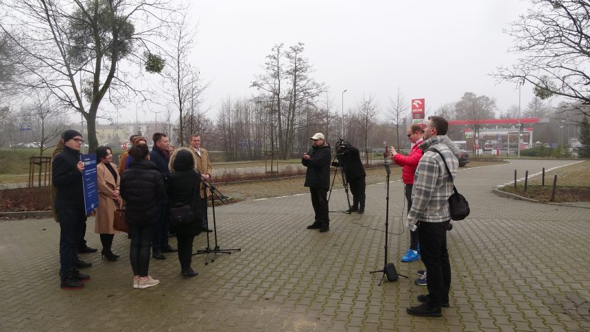 Kampania wyborcza: Bydgoska Prawica wyciąga temat Park&Ride, a Koalicja odpowiada radykałami z listy prawicy