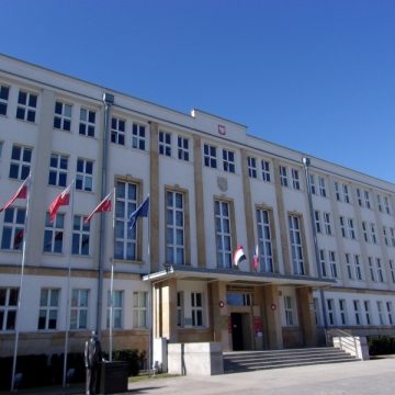 Sześć komitetów wystawia w naszej części województwa kandydatów do Sejmiku
