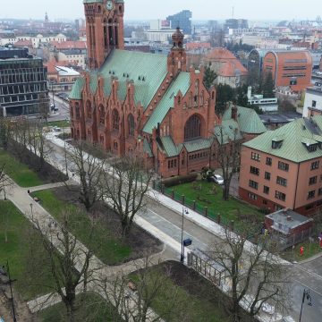 Tak zmieniał się Plac Kościeleckich w ostatnich miesiącach