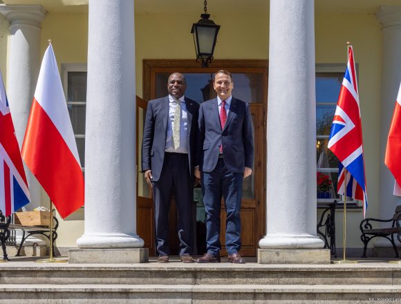 Nowy szef brytyjskiej dyplomacji odwiedził polskiego odpowiednika w Chobelinie
