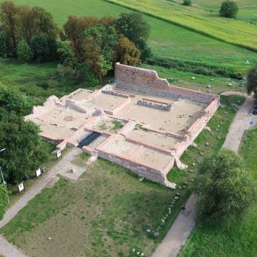 Nazwał się Sędziwojem z Szubina. Dla podkreślenia rangi tego grodu