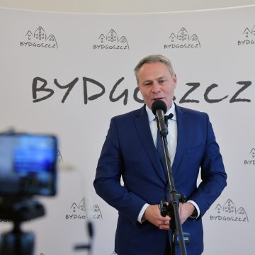 Prezydent Bydgoszczy napisał do radnych wojewódzkich. Zarzuca im, że próbują siłowo narzucić Bydgoszczy dwubiegunową metropolię