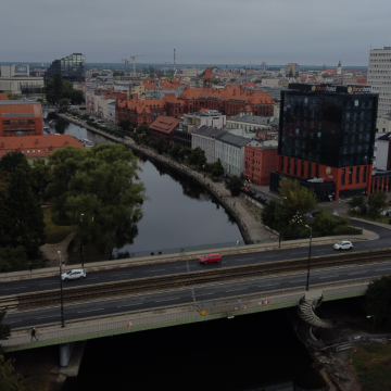 Na Moście Bernardyńskim stwierdzono awarię. Utrudnienia w ruchu