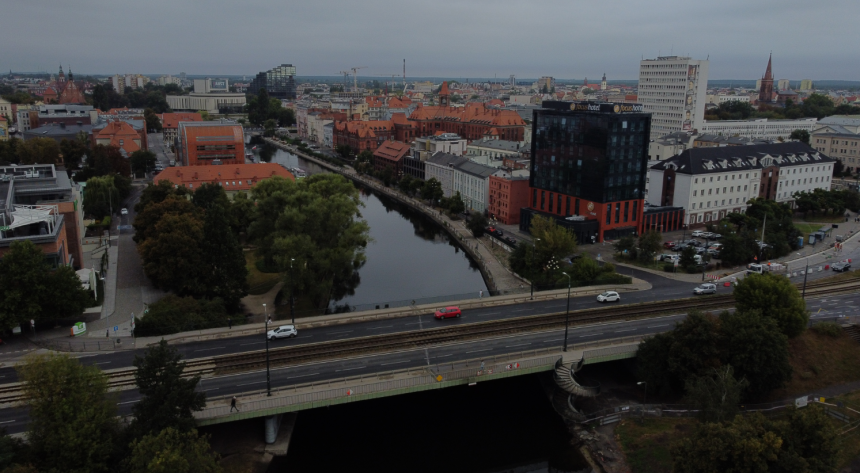 Na Moście Bernardyńskim stwierdzono awarię. Utrudnienia w ruchu