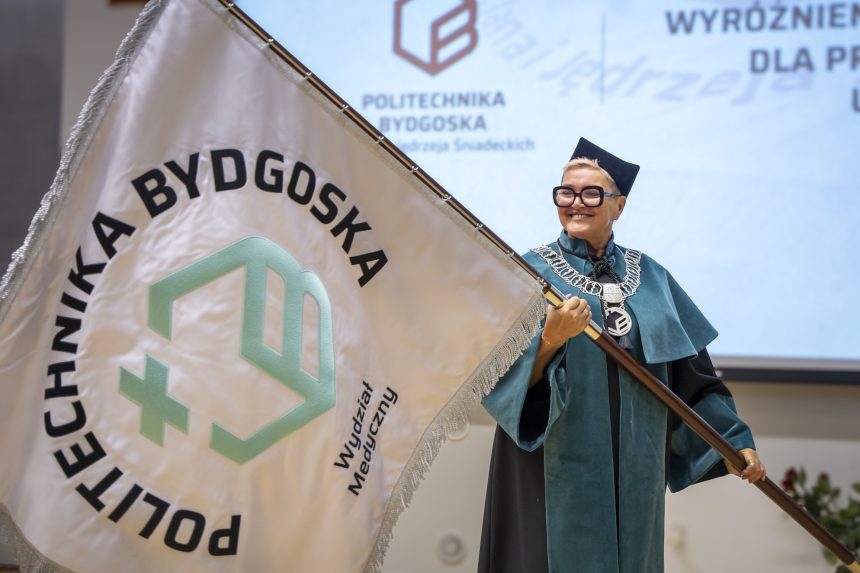 Marszałek chciał się dogadać z uczelniami w kuluarach. Politechnika Bydgoska  informuje o fiasku rozmów