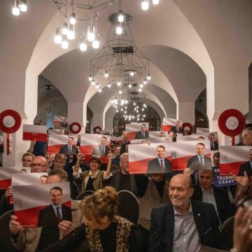 siks Bydgoszcz wyraźnie na Trzaskowskiego. Za Sikorskim głównie toruńska frakcja