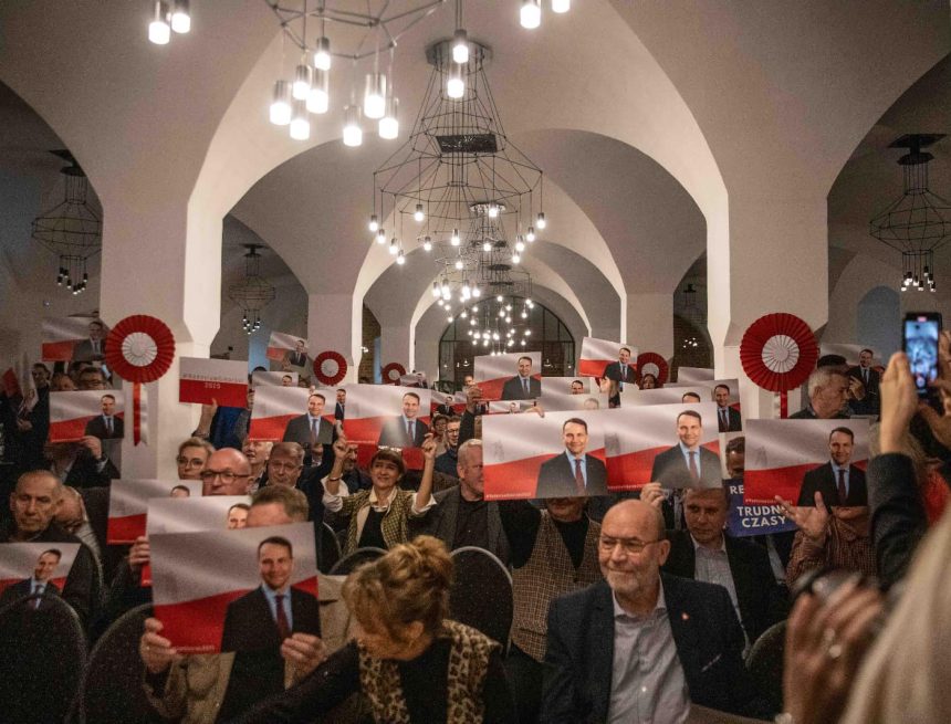 Bydgoszcz wyraźnie na Trzaskowskiego. Za Sikorskim głównie toruńska frakcja