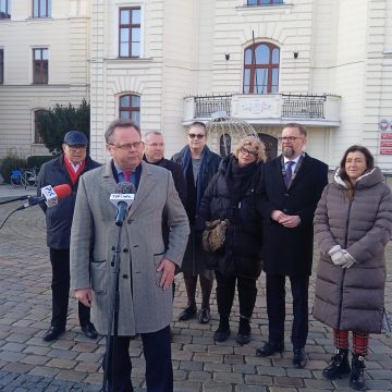 Wiceszef polskiej dyplomacji pojawił się w bydgoskim ratuszu