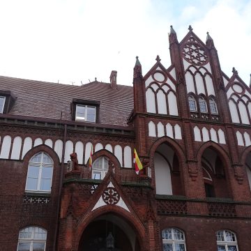 DSC07182 Posłowie zjadą się do inowrocławskiego ratusza