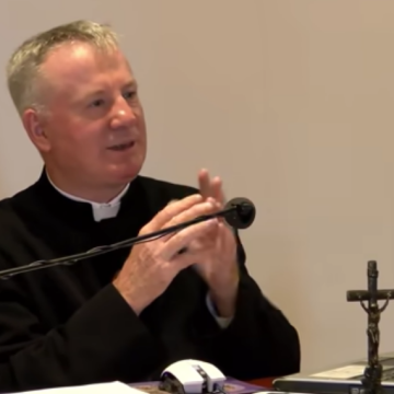 Screenshot 2025-01-24 at 13-49-58 (732) Żaden z samolotów amerykańskich nie został porwany. Ks. prof. Tadeusz Guz o 11 września 2001. - YouTube Pod patronatem biskupa odbędzie się wykład autora absurdalnych teorii spiskowych