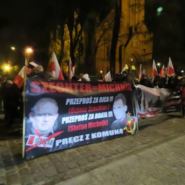 Miało być uczczenie Żołnierzy Wyklętych, a skończyło się na spontanicznym wiecu Grzegorza Brauna. Radny PiS i dyrektor IPN do towarzystwa