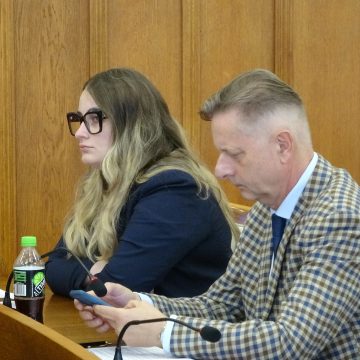 Zdaniem Metropolii Bydgoskiej radny dopuścił się hejtu i pogardy. Wpłynęła oficjalna skarga