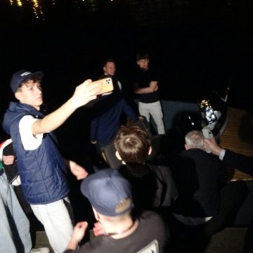 Na wiecu wyborczym jak na koncercie. Czyli o folklorze tej kampanii